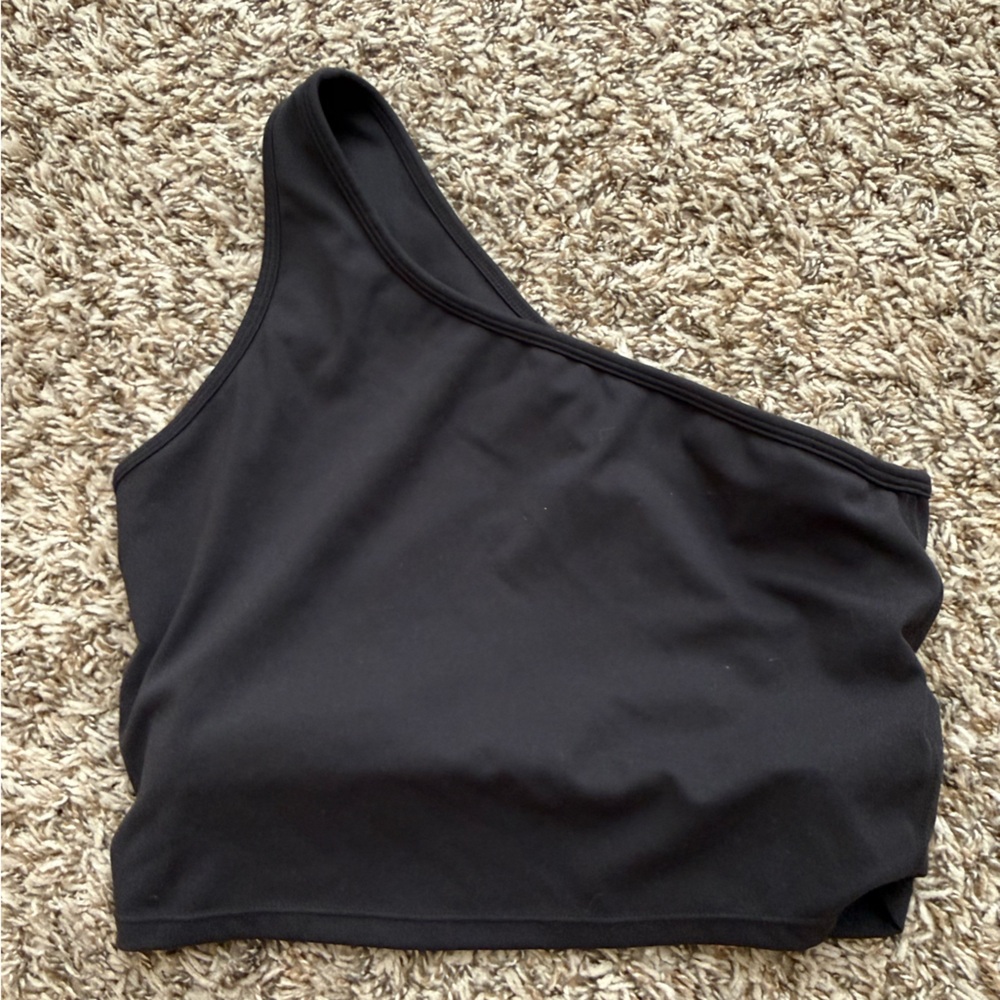 P'tula Black One-Shoulder Crop Top